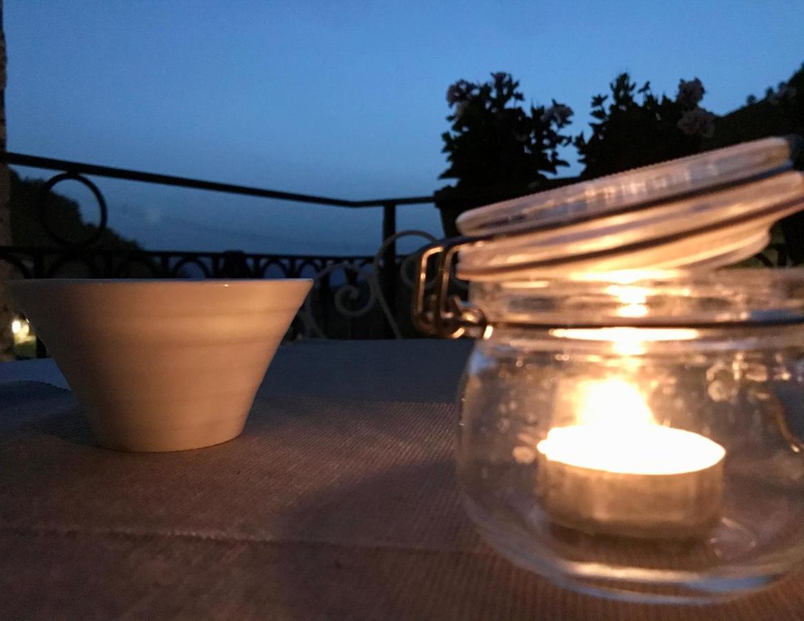 Borgo Manca Suite Sasso di Castalda Eksteriør billede
