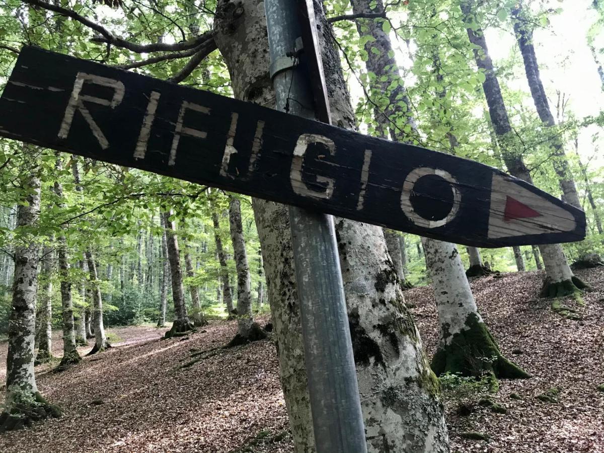Borgo Manca Suite Sasso di Castalda Eksteriør billede