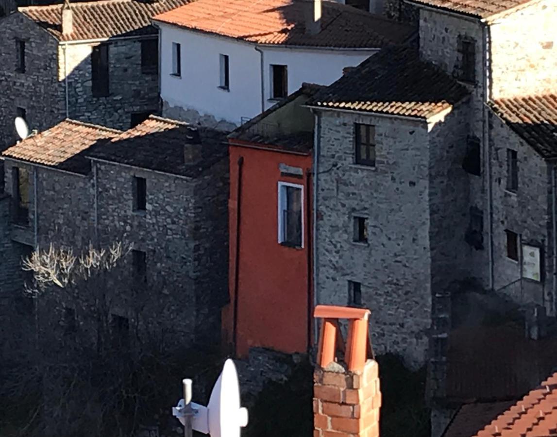 Borgo Manca Suite Sasso di Castalda Eksteriør billede